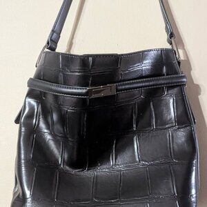 Steve Madden black faux crocodile hand bag